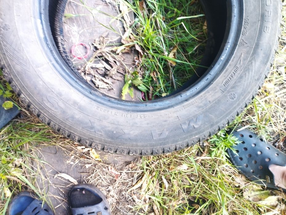 Продам зимнюю резину