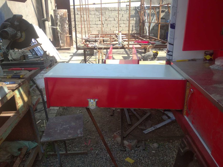 Мотороллер для уличной торговли