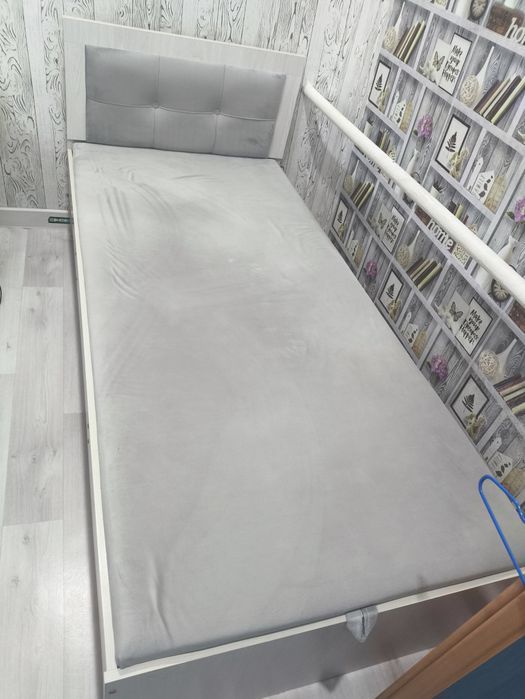 Продам кровать в хорошем состояний