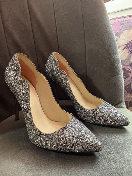 Дамски токчета.