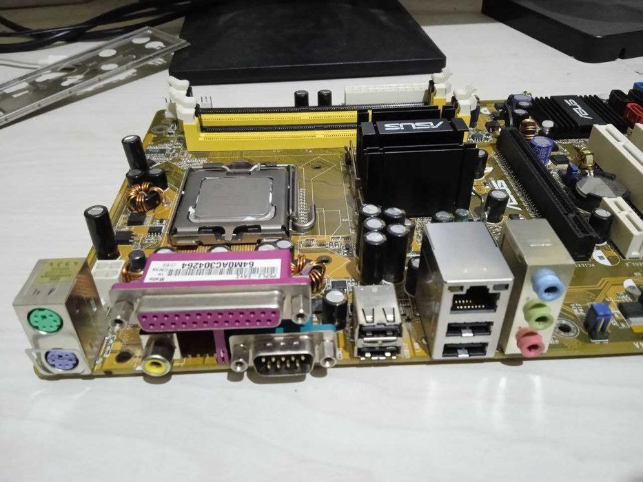 Продам материнскую плату ASUS P5PL2 (LGA775) + процессор