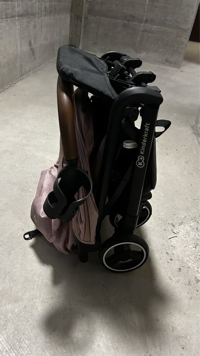 Carucior sport KinderKraft super slim