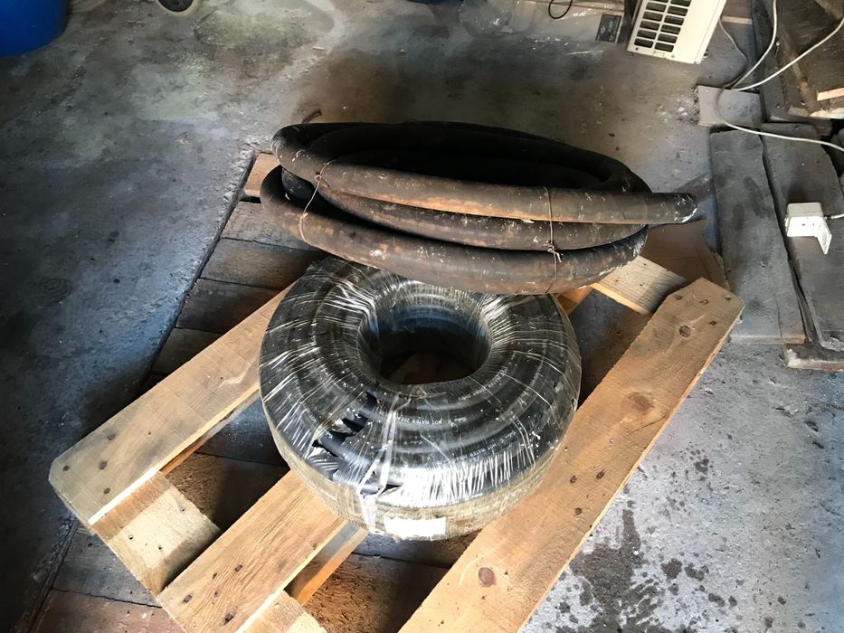 Маркуч ф20 за гореща вода ,пара и за голямо налягане