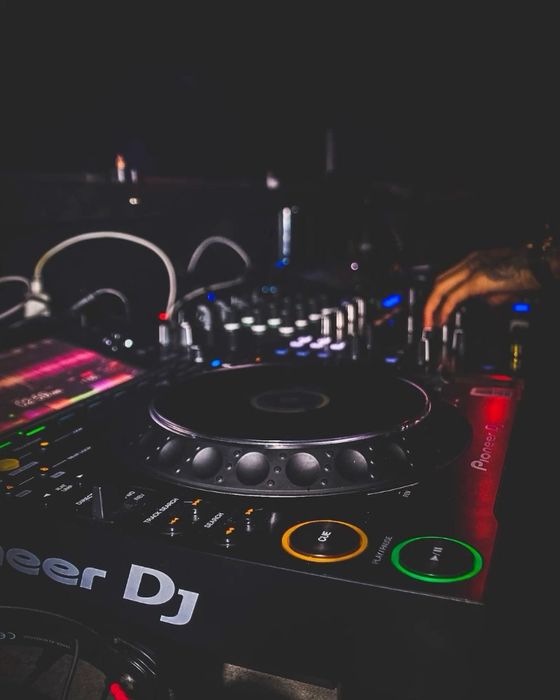 Професионален DJ за вашият повод