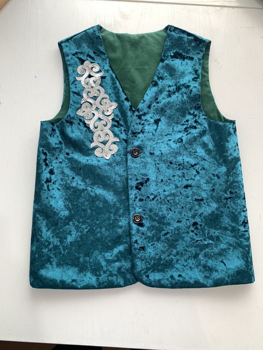 Жилетка ручной работы