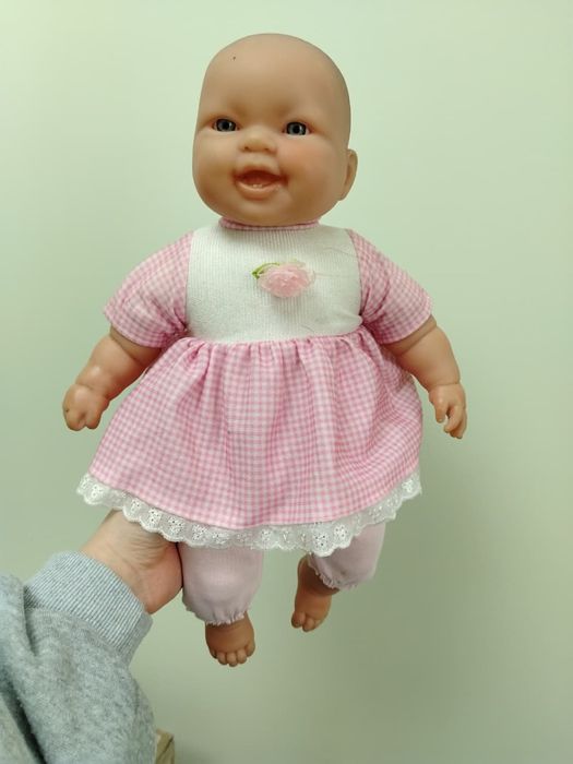 Продам кукол по 2000