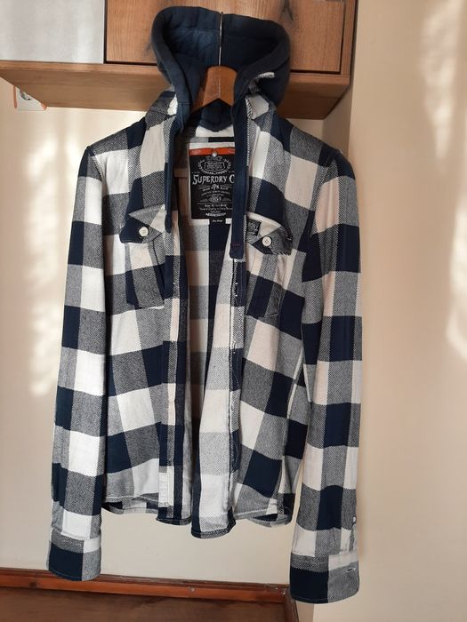 Tommy Hilfiger, Superdry