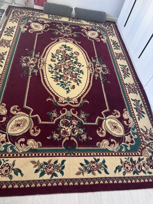 Кілем сатылады.Состояниесі жақсы.