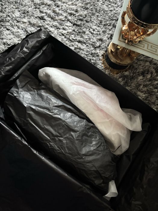 Оригинални кецове Versace