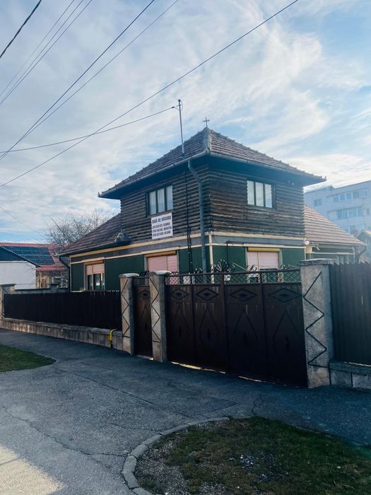Casa de vanzare+anexa
