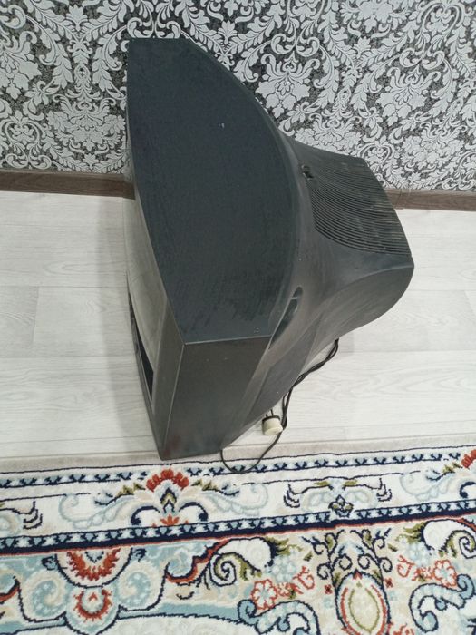 Продам рабочий Samsung телевизор