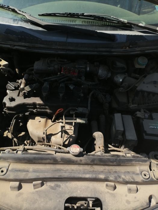 Нисан примера на части