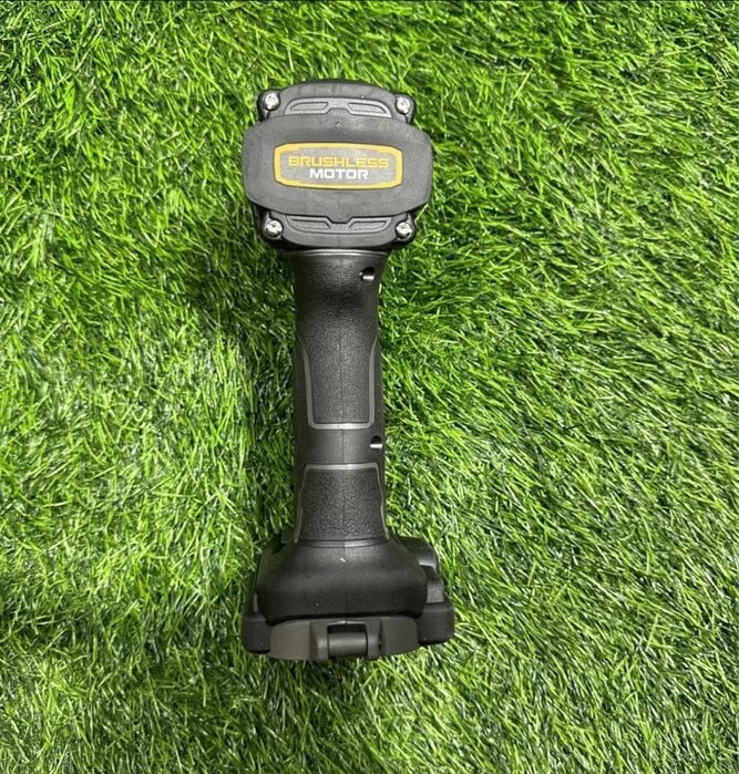 Винтоверт dewalt dcf 85m