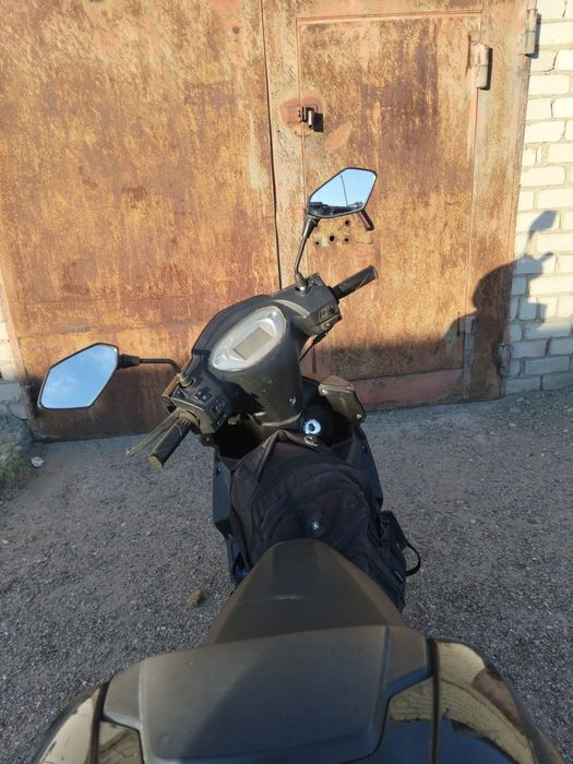 Продам скутер м10
