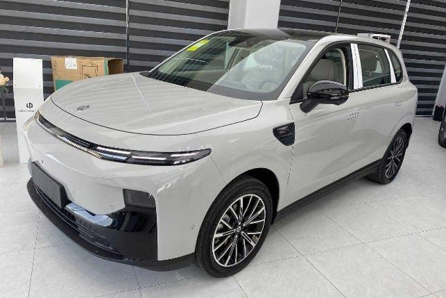 Leapmotor  B 10  510 km nasiya