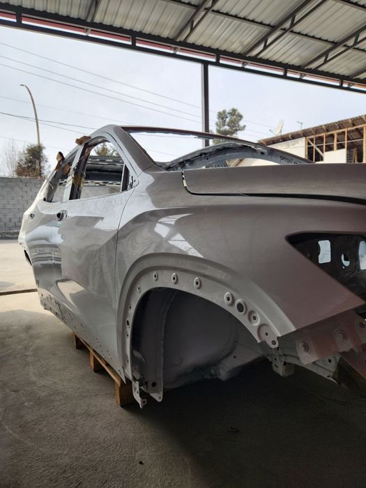 Treker 2 radnoy kuzovnoy detal