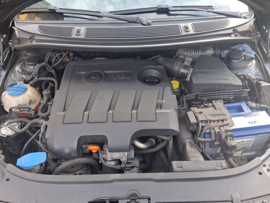 Skoda fabia 1.6 2012