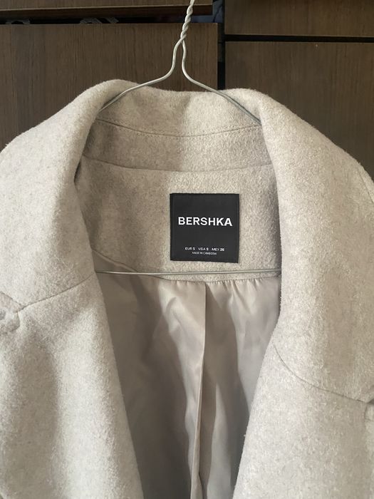 Палто с колан Bershka
