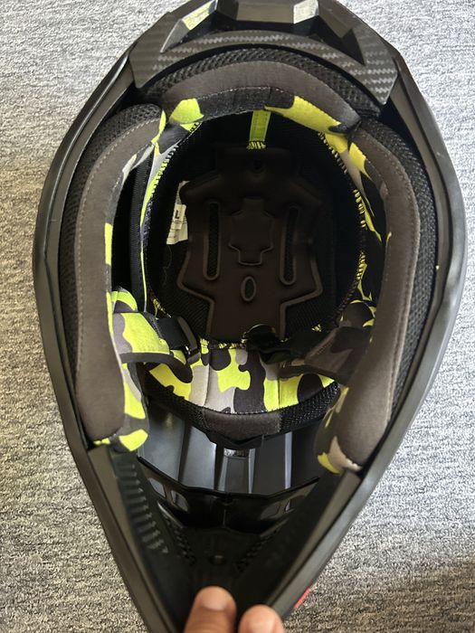 Vand casca enduro