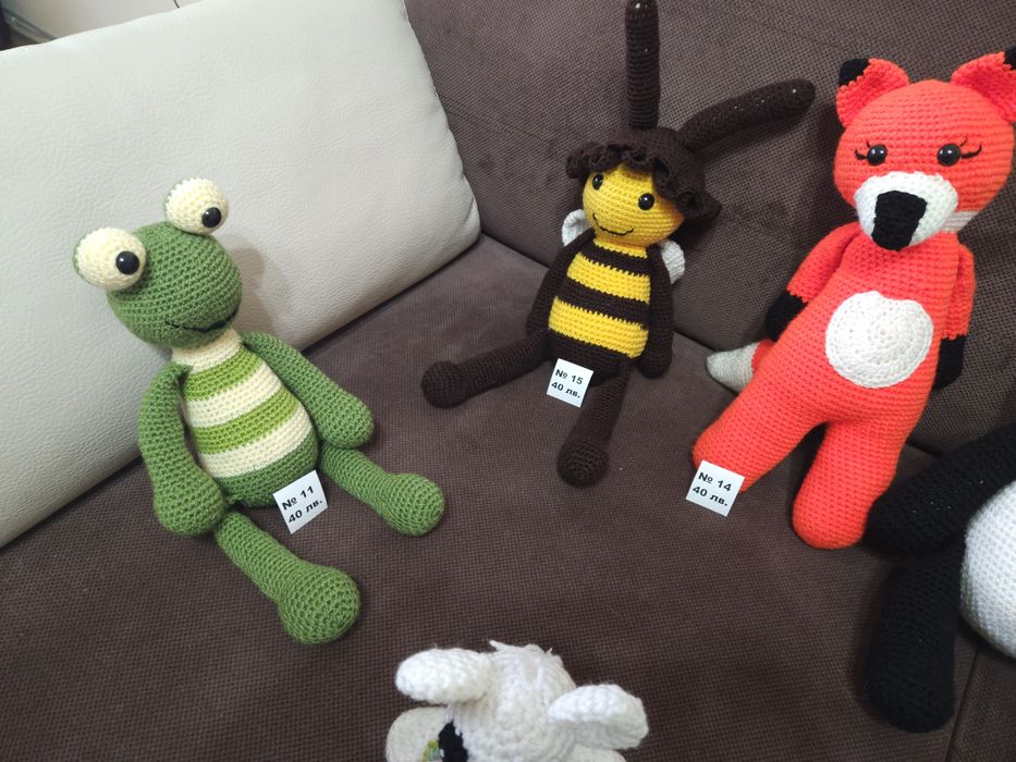 Ръчно плетени играчки