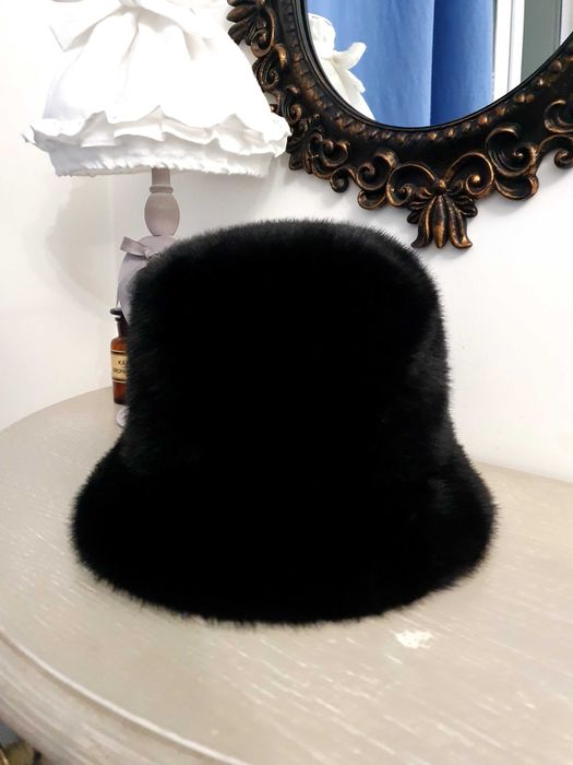 Продам меховую панаму