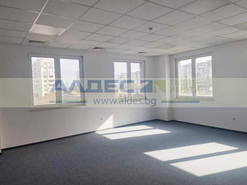 Дава се под наем Офис в София, Полигона - 345 кв.м за 1895.16 € - Снимка #3