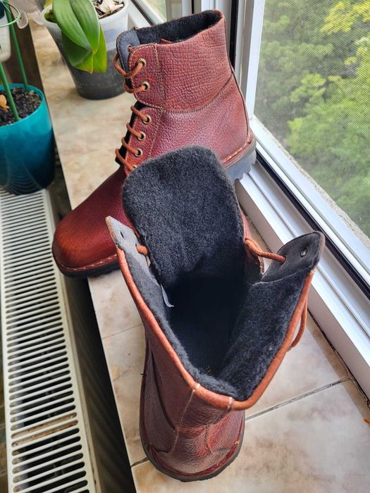 De vanzare Ghete  de Iarna