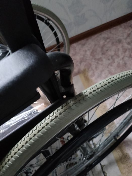 Продам кресло-коляску