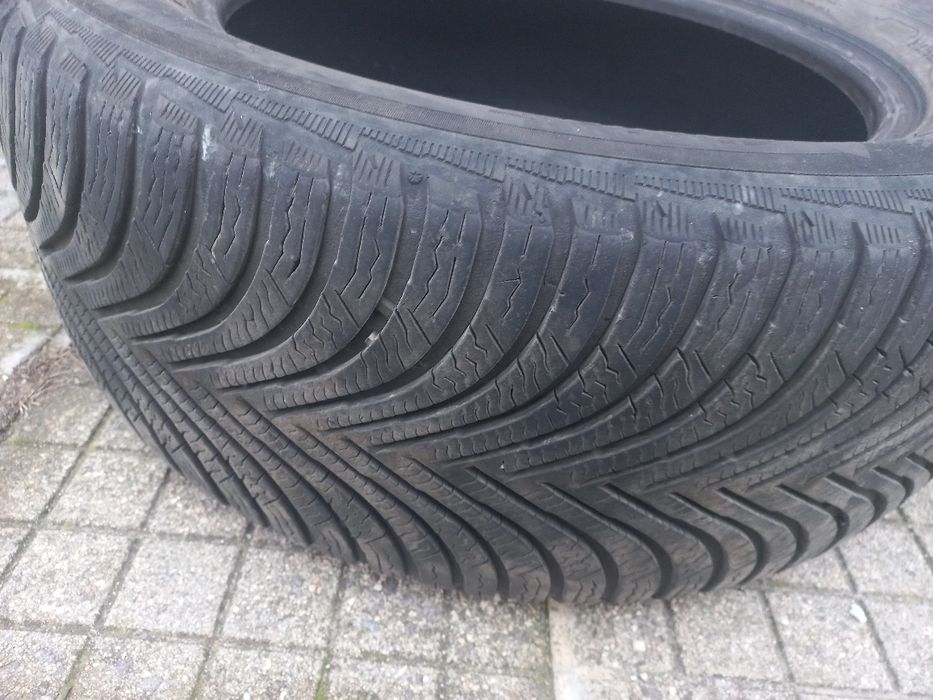 Michelin Alpine 215/55 R16 Зимни гуми 4 броя