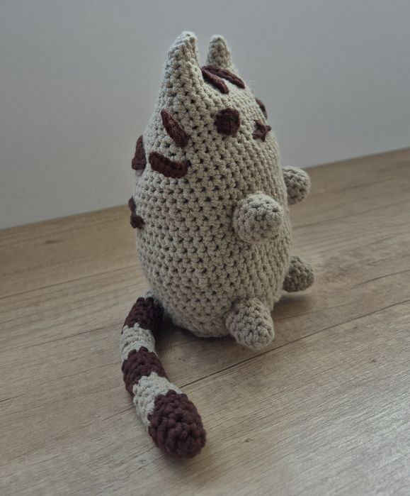 Pisica Pusheen crosetata, crochet