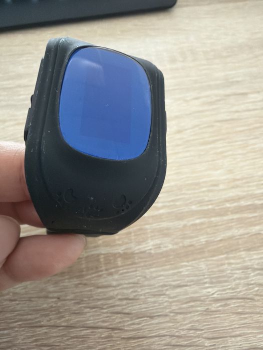 Отдам GPS часы детские