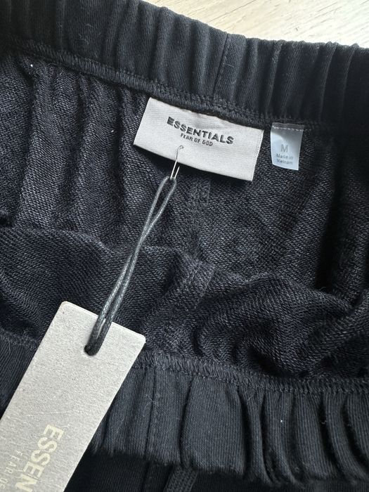 Essentials Shorts Black