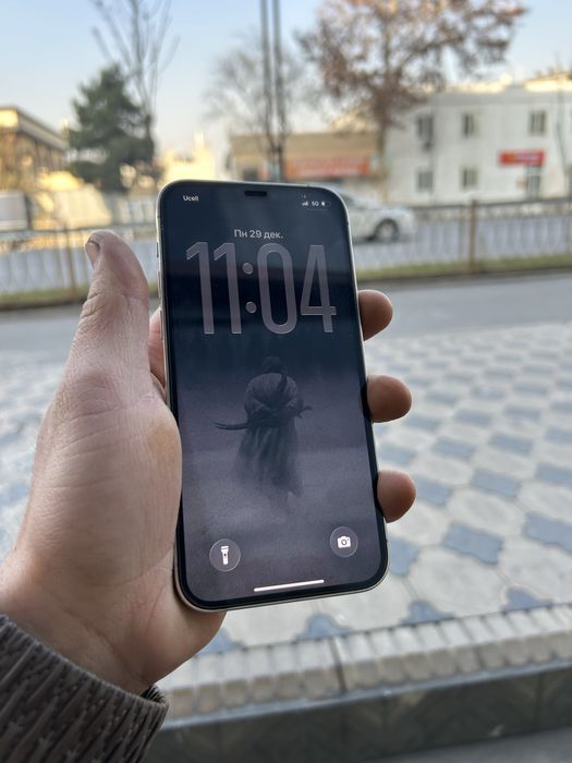 Iphone 12 pro holati ideal