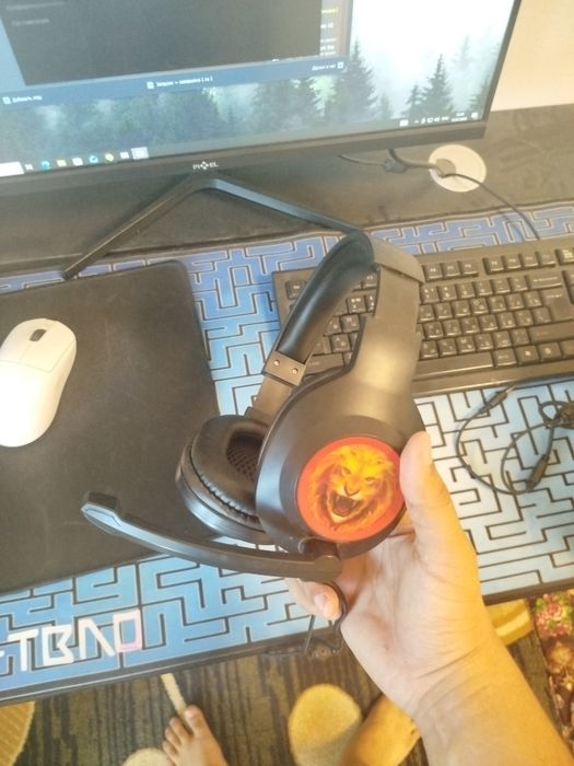 Naushnik gaming headset