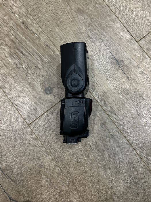 Вспышка Nikon sb 5000