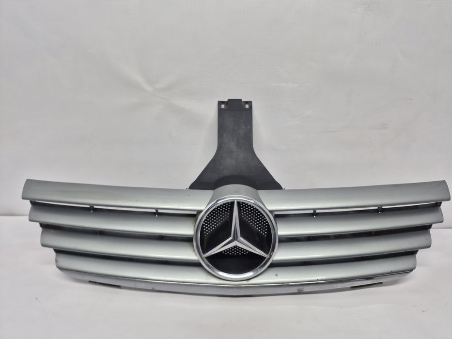 Решетка радиатора Mercedes w203 Купе