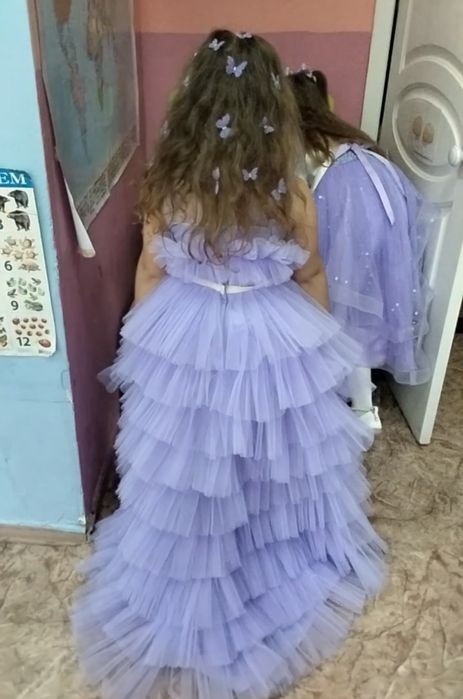 Платье со шлейфом