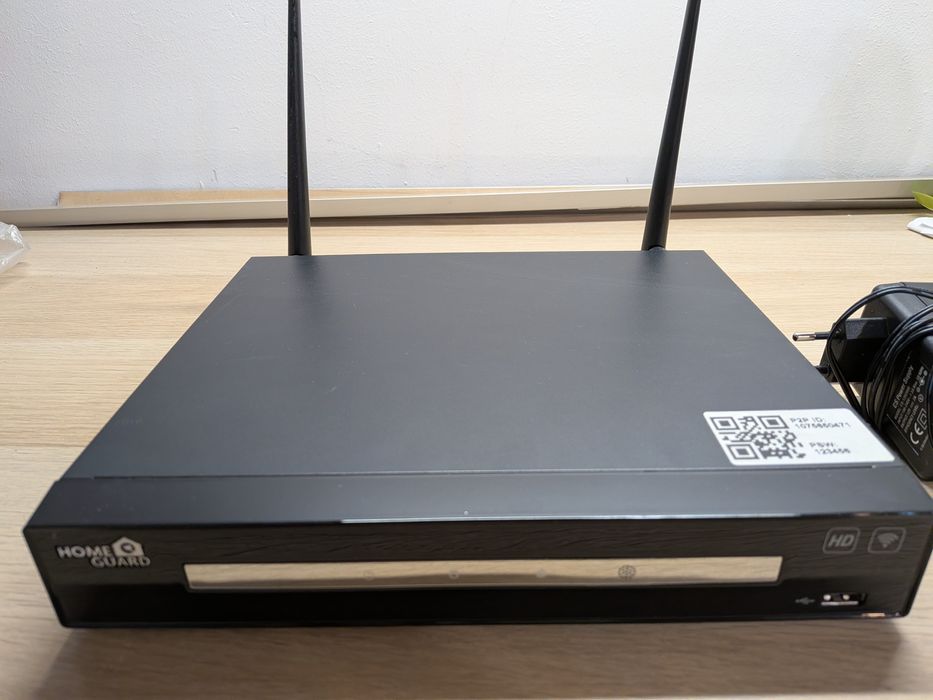 DVR și 4 camere hgnvk4884 homeguard