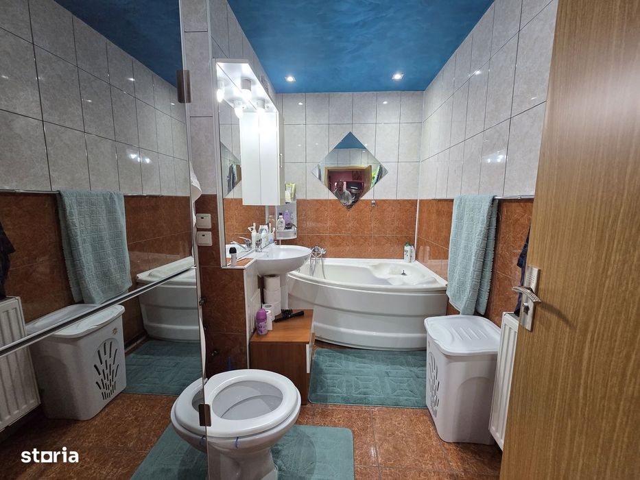 Apartament 2 camere  etaj 4 imbunatatit mobilat - ultracentral