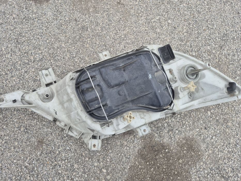 Ляв десен фар Мерцедес Спринтер фарове Mercedes Sprinter