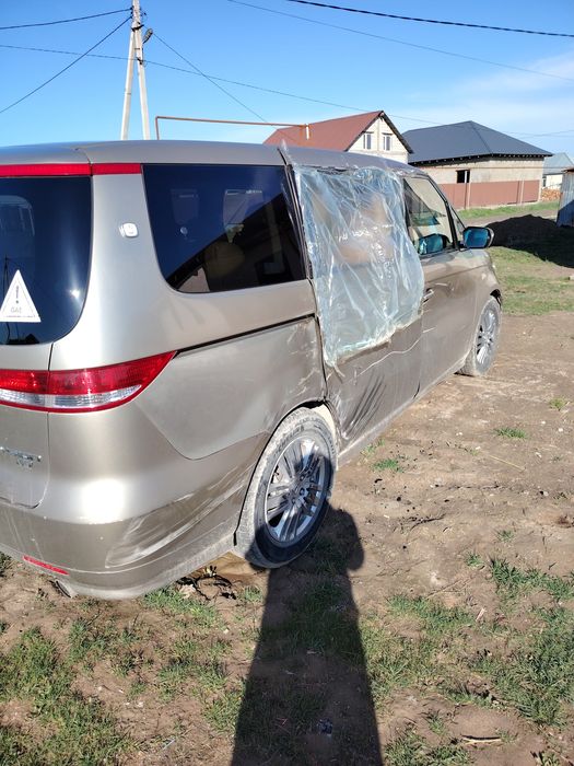 Honda Elysion авто