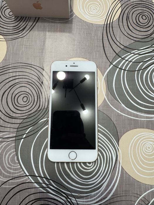 Iphone 8 GOLD Айфон 8