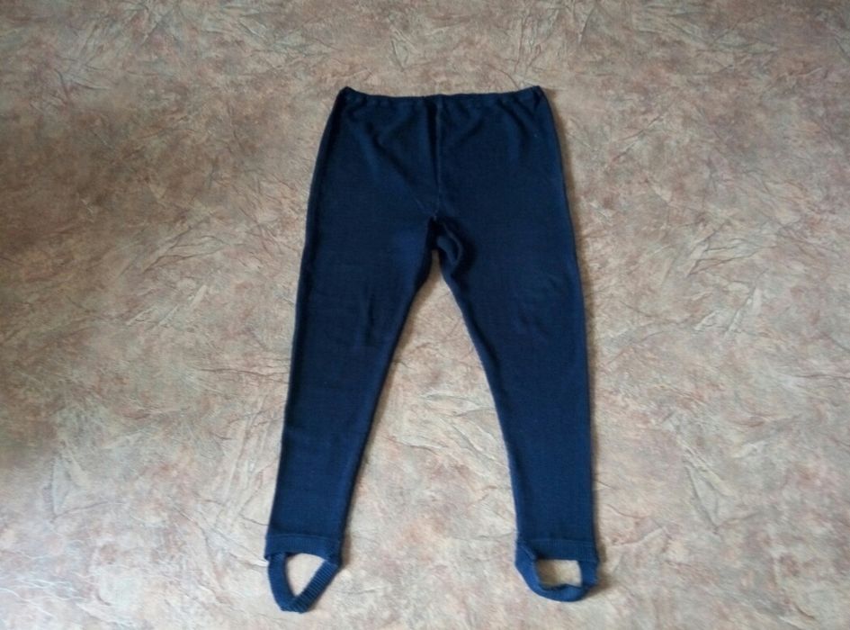 Свитеры женские разные