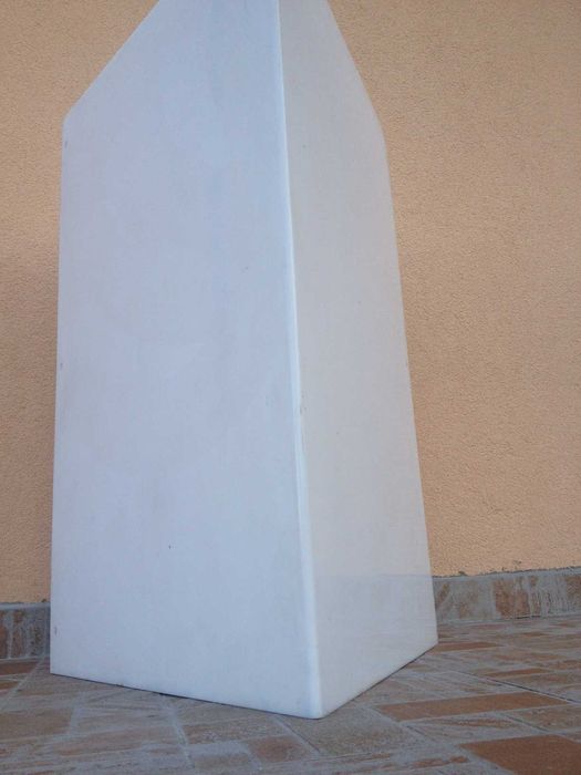 Двустранно Светеша реклама - Призма за 150 лв