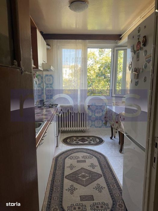Vanzare 3 Camere  Decomandat Dristor