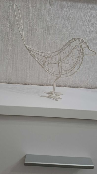 продам статуэтки. птички