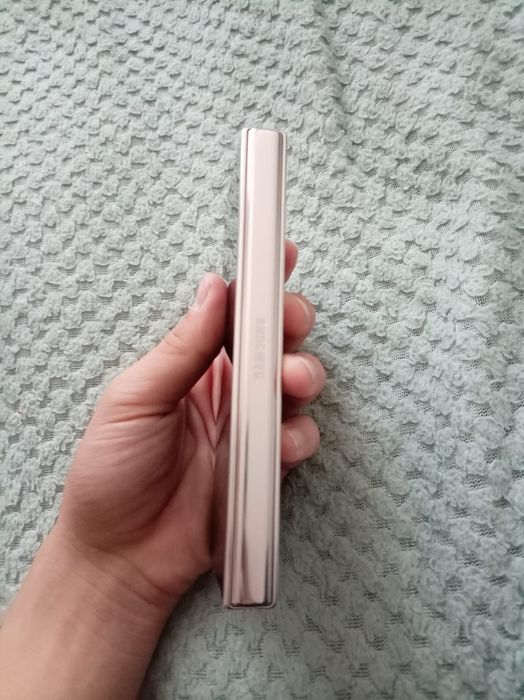 Продам Samsung z fold 4 256gb