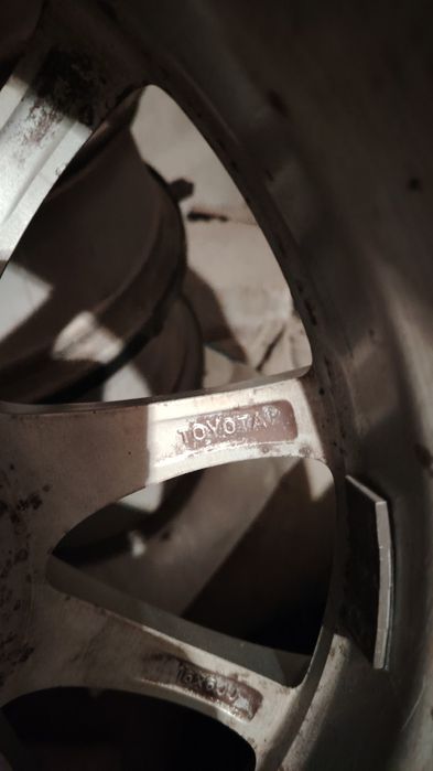 Jante aliaj r16 Toyota Corolla OEM