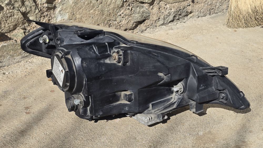 Фар за Хонда фрв ляв ксенон