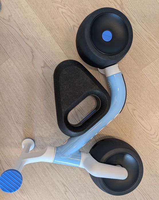 Vând Bicicletă de echilibru Woom 0 Wow, blue coral, 10 inch, 2.7 kg